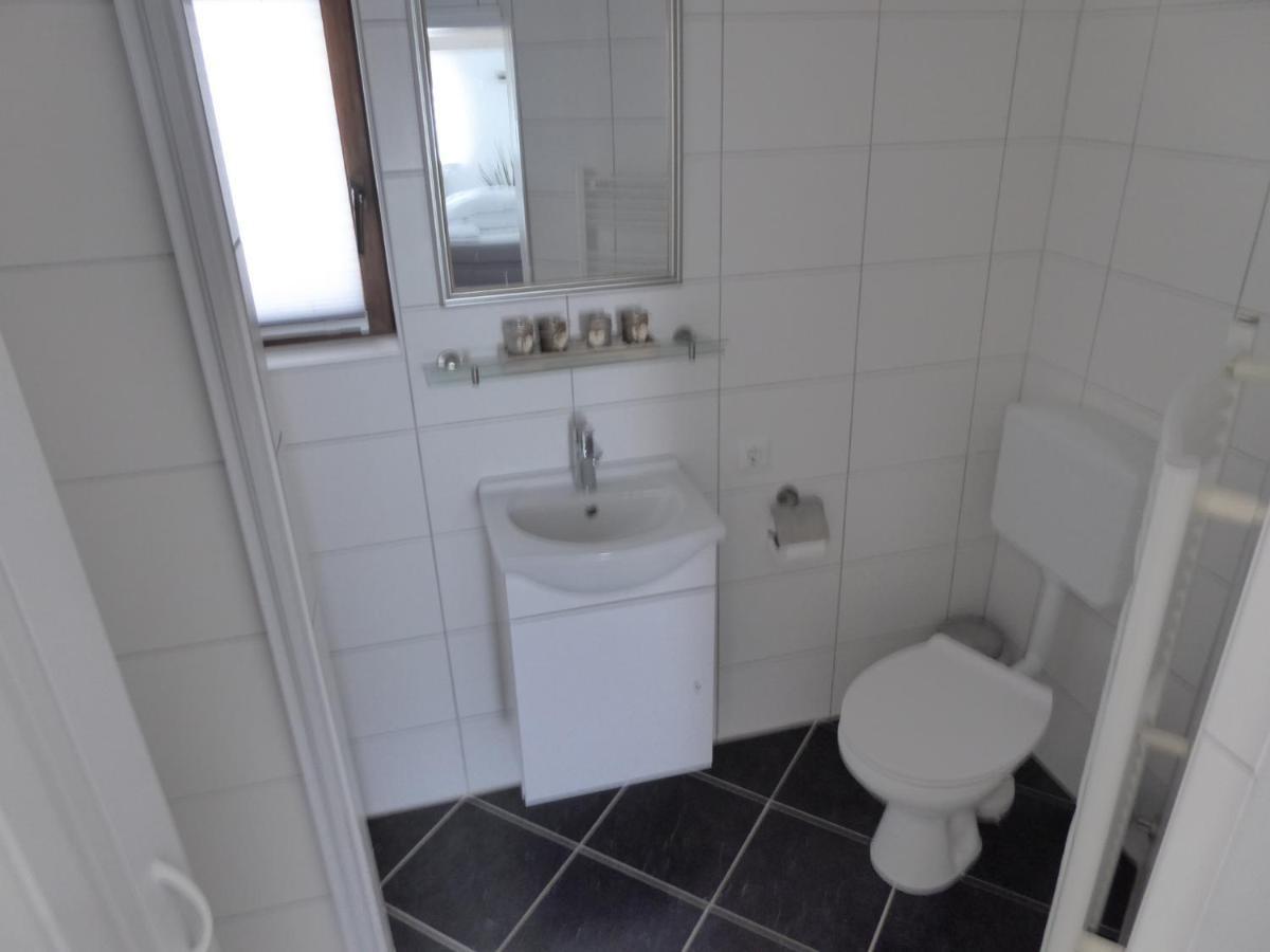 Ambiente Ferienapartments Julienhöhe Niederdorf  Exterior foto